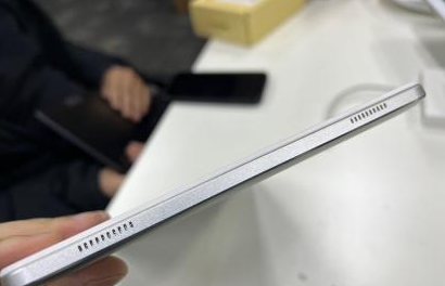 酷比魔方MIX Plus 10.6寸win10平板電腦